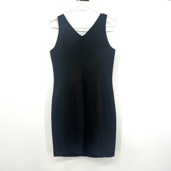 Sunny Names Collection Black Micro Dot V-Neck Dress Womens 6P - Picture 5 of 6